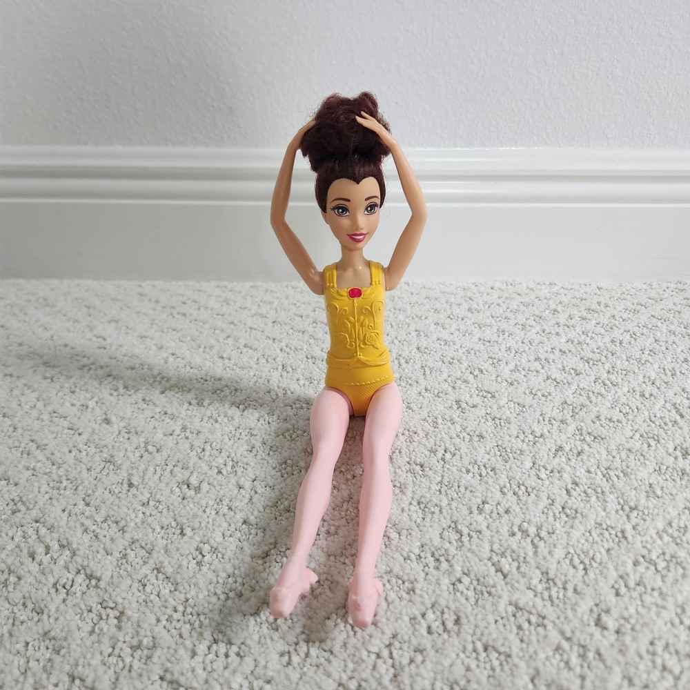 Disney Princess Ballet Doll Belle Brunnete Mattel Yellow Ballerina